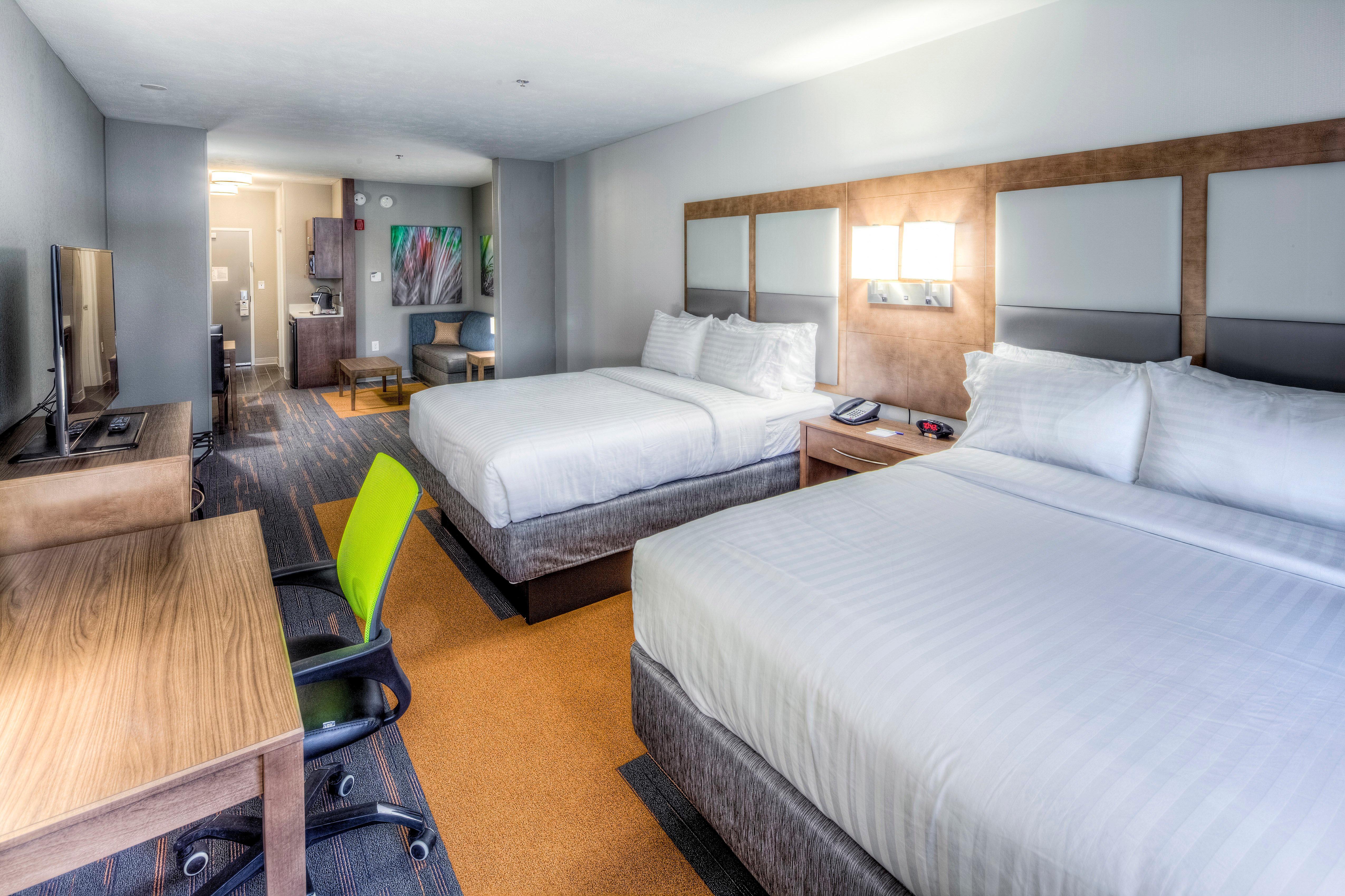 Holiday Inn Express & Suites Cleveland/Westlake, An Ihg Hotel Εξωτερικό φωτογραφία